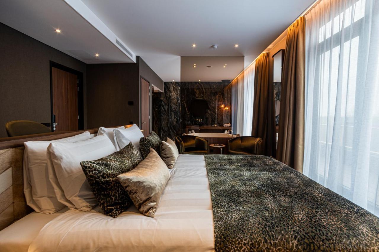 Suite avec Baignoire Spa